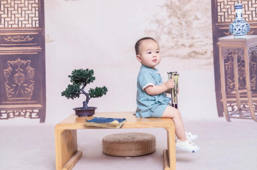 高密宝宝脸肿了怎么回事 高密宝宝脸肿了怎么回事